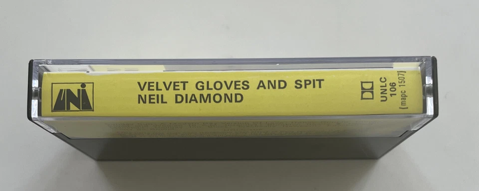 Neil Diamond - Velvet Gloves And Spit Cassette Tape VG+ / VG+ Condition - Image 4 of 4