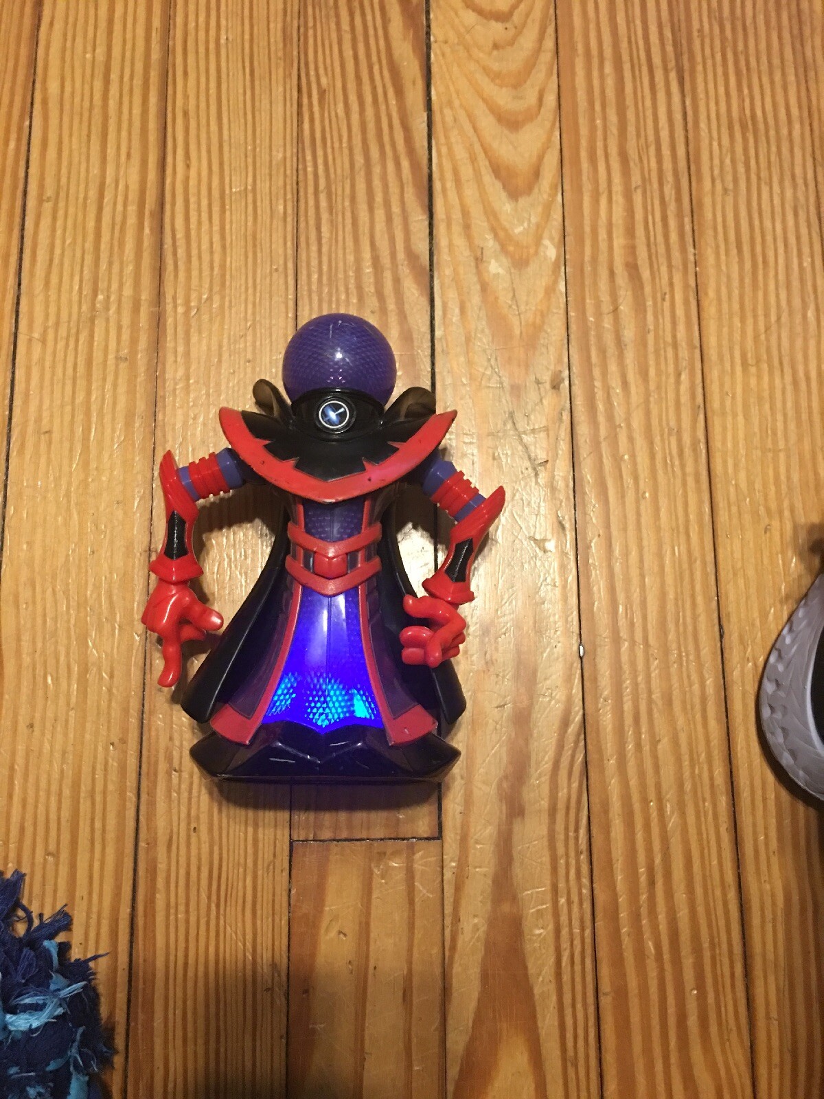 Picture 2 of 3