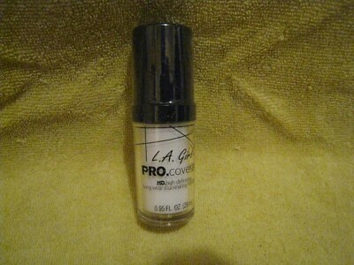 L.A. GIRL PRO Coverage HD Long Wear Illuminating Foundation White 0.95 oz NEW!