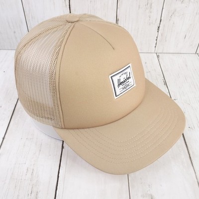 The Herschel Supply Co Mens Tan Beige Snapback Trucker Hat Mesh