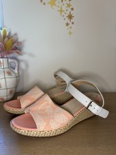 Clarks Kamara Sun Coral/White Espadrille Wedge Sandals Leather Comfort UK 6 D