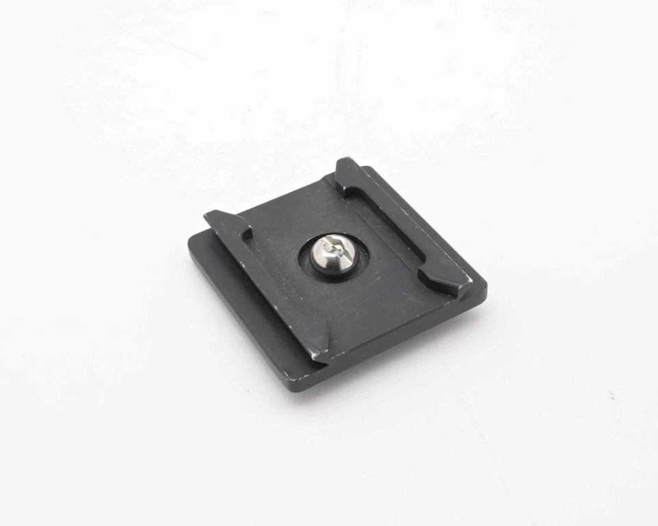 Induro QR1 Quick Release Plate  (#18316) - Image 2 of 2