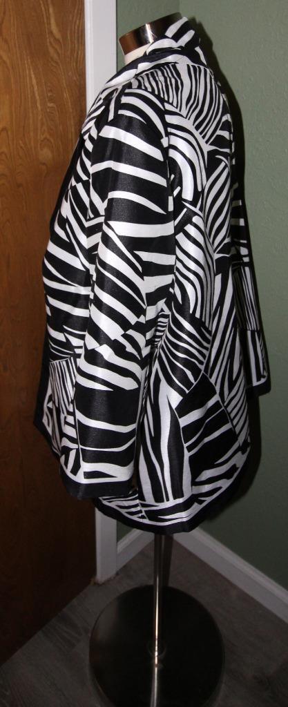 TanJay Lined Black White Jacket Polyester 20W Wom… - image 4