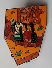 Disneyland Big Thunder Mountain Attraction Map Puzzle Pin Goofy Train LE 475
