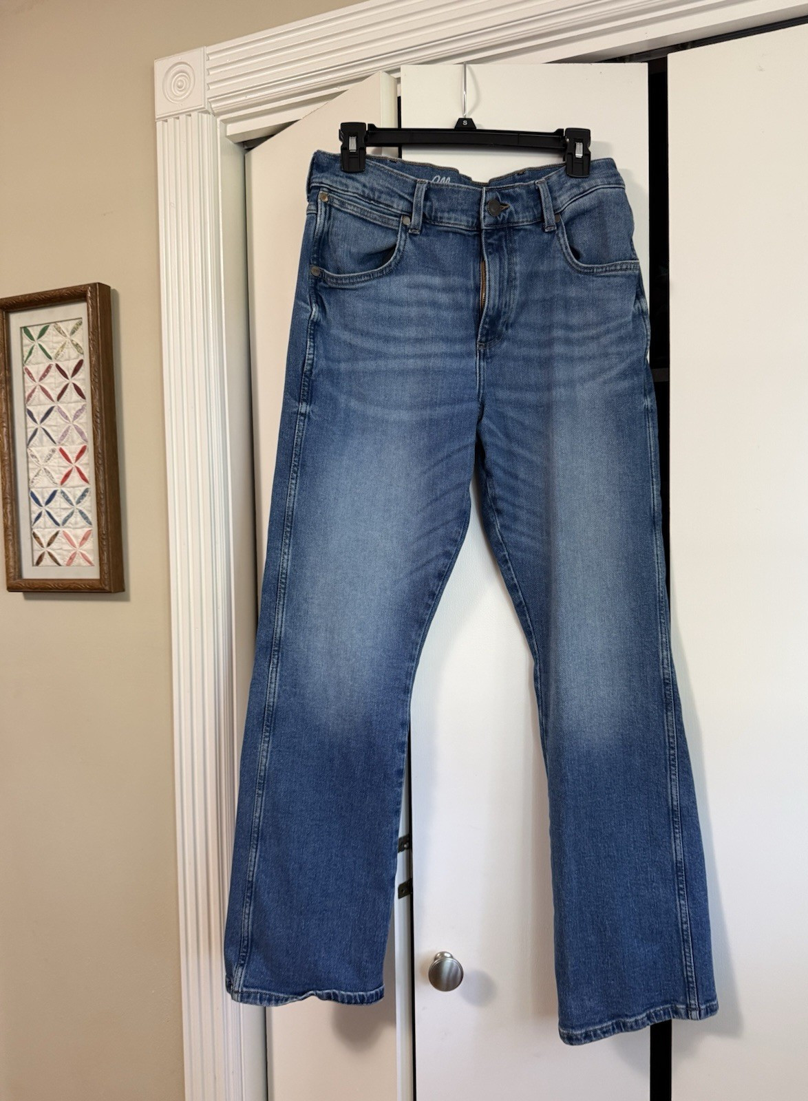 Stretch Logo Western