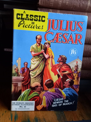 A Classic in Pictures, #12 - Julius Caesar - Illustrated 1949 AMEX