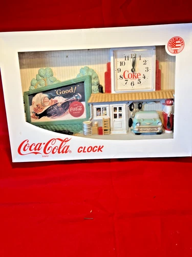 VINTAGE COCA COLA GAS STATION GARAGE & BILLBOARD , COKE CLOCK MADE IN U.SA. NIB