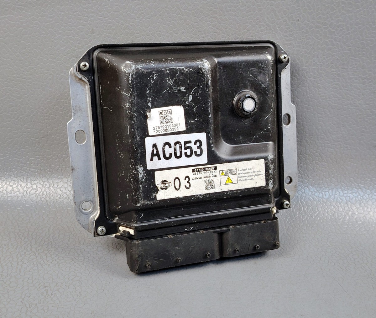 NISSAN URVAN E26 RHD YD25DDTi 2.5 ENGINE CONTROL MODULE ECU ECD