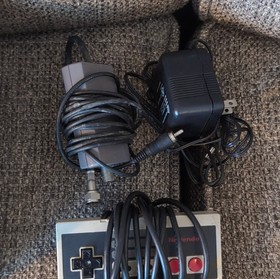 Nintendo Entertainment System NES Console w/ Controllers, Games (Mario, Duck Hu&hellip;