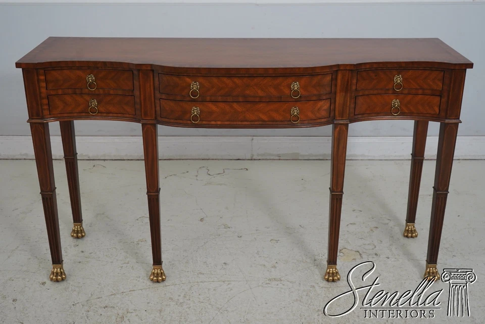 69385: Aparador MAITLAND SMITH Caoba Estilo Regencia Foto 2 de 4