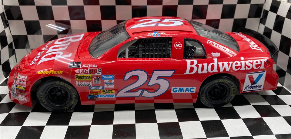 Ertl Nascar Ken Schrader 25 Bud Monte Carlo 1/18 Diecast Car American Muscle - Image 2 of 4