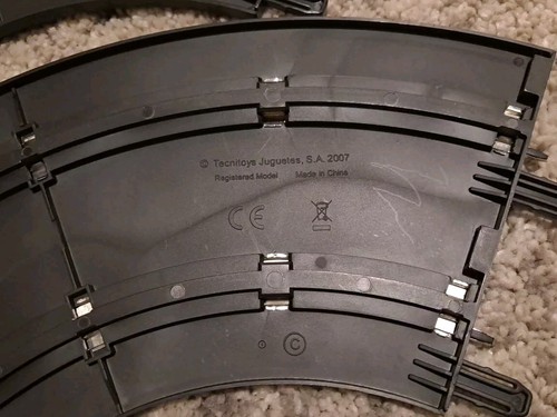SCX Compact 1:43 Slot Car Racing 2-Pieces Standard 90° Curve Track #5831 - Picture 6 of 8