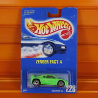 Hot Wheels - 1994 - Zender Fact 4 (GrüN, Orangene Blitze) - Blue Card #228