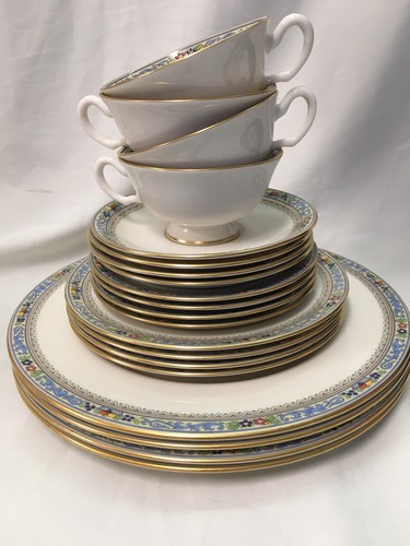 (20 Pieces) Lenox 'Trent' (4) 5 PIECE PLACE SETTINGS - Multiples - Picture 8 of 11