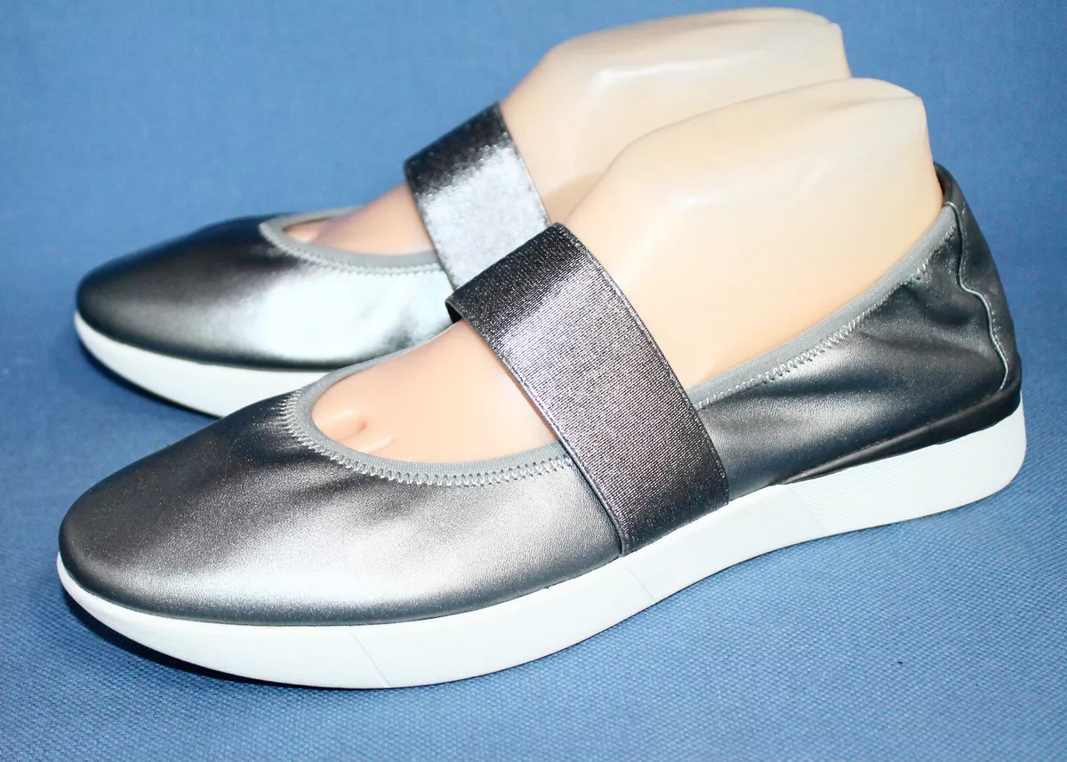 Easy spirit sales silver flats