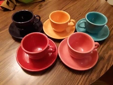 10 Pieces FIESTA WARE Dinnerware  CUPS And SAUCERS.