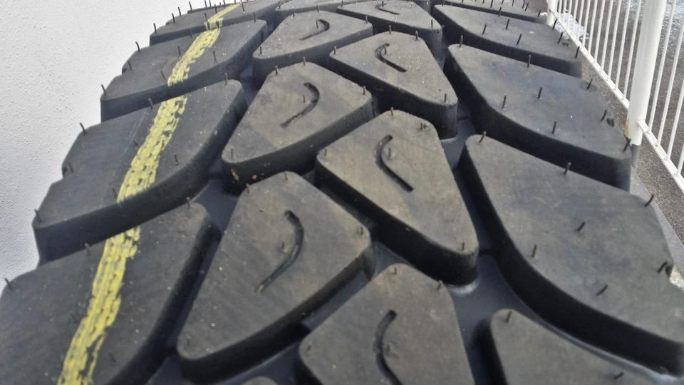 NEURUNDERNEUERT 50% förderfähige 315/80R22,5 PHENIX PH3-Power 3PMSF 154/150 K - Bild 3 von 4