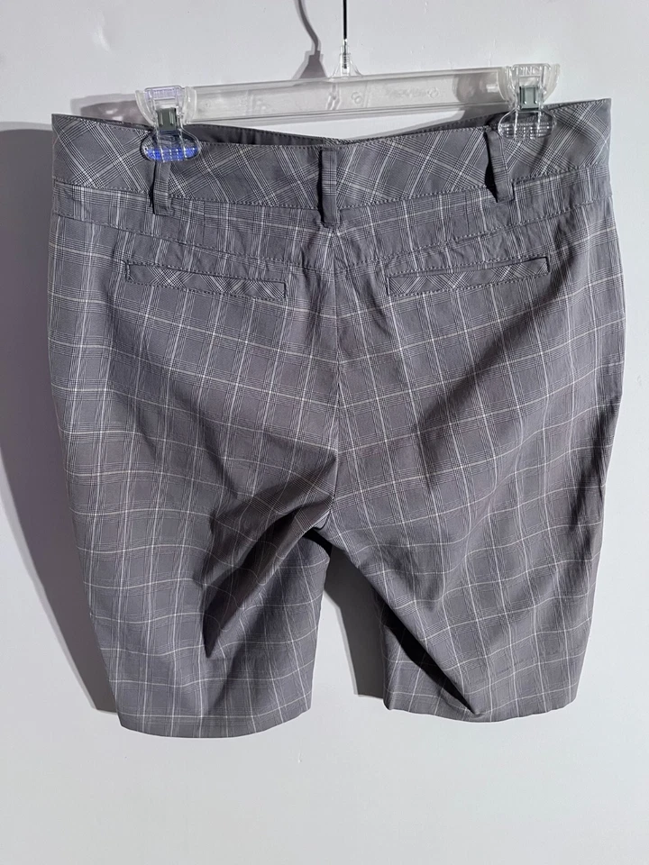 Cutter & Buck Womens 8 Gray Plaid Walking Shorts Classic Golf Tennis Pickle Ball - Image 2 of 4