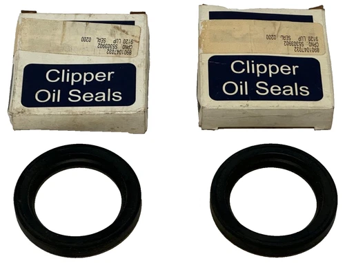 LOT OF 2 NEW IN BOX Parker 1QTR13 Oil Seal