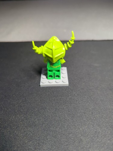 LEGO Minifigures Series 14: Monsters (71010) Plant monster A5 - Picture 2 of 2