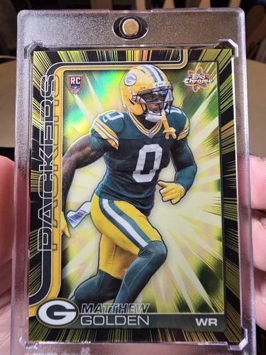 2025 Topps Chrome Matthew Golden Base (RAW)