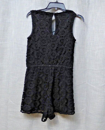 Mono sin mangas de ganchillo American Rag Cie Junior's Crochet Encaje, XS, negro - Imagen 2 de 11
