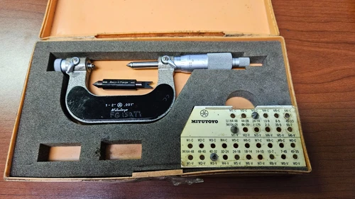 Mitutoyo 126 138 Screw Thread Pitch Micrometer 1"-2" .001"