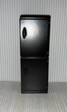 MINIATURE DOLLHOUSE 1:12 SCALE BLACK REFRIGERATOR - T2645