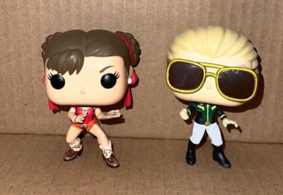Funko Pop! Vinyl: Marvel - MvC- 2 Pack- Captain Marvel/Chun-Li LOOSE PRE-OWNED