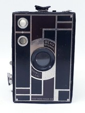 Collectible camera Beau Brownie by Kodak.- Rollo 116