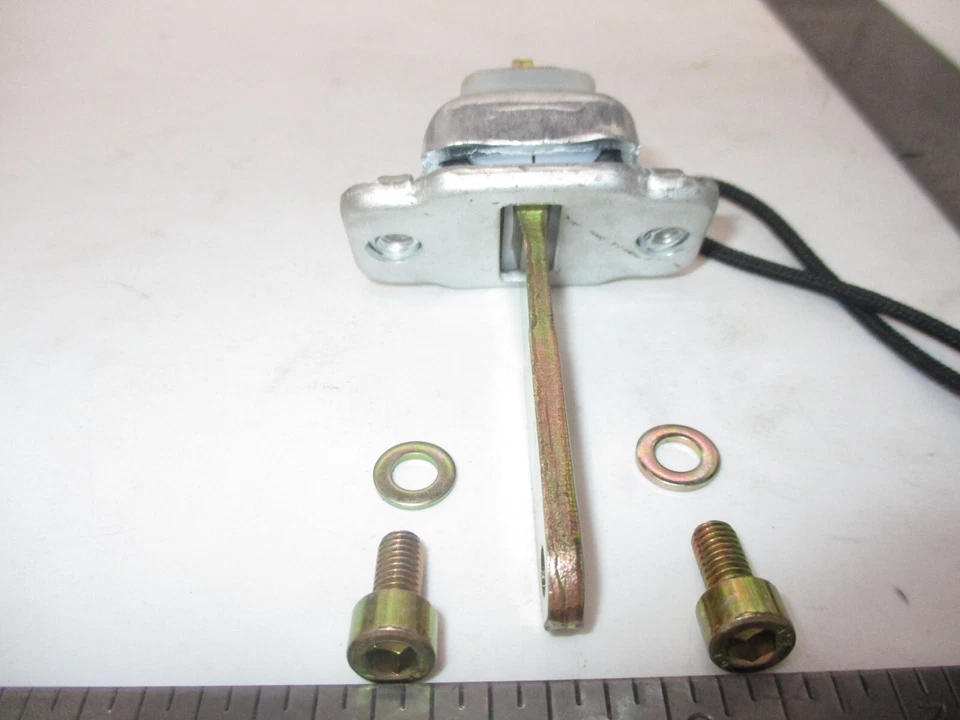 PORSCHE 924S 944 944S 944 TURBO 951 944S2 968 TOPE PUERTA NUEVO Foto 3 de 4