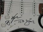 THE CADILLAC THREE SIGNED SUNBURST ELECTRIC GUITAR ALL 3 RARE PROOF JSA COA — photo 2