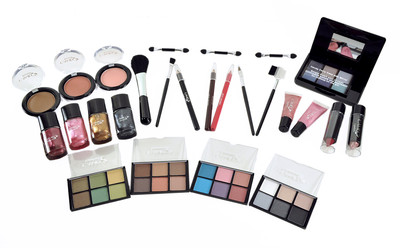 Shanyshine Carry All Trunk EyeShadows Cosmetic Makeup Kit Gift Set