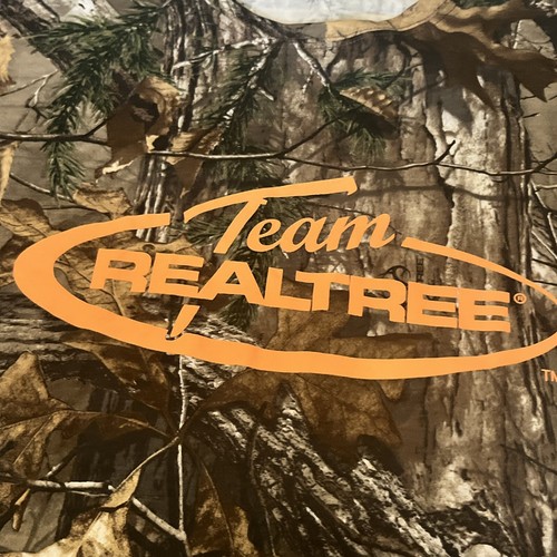 TEAM REALTREE MENS SIZE LARGE SHIRT NEW WITH TAGS! 🔥 OFFICIALLY LICENSED... - Picture 2 of 5