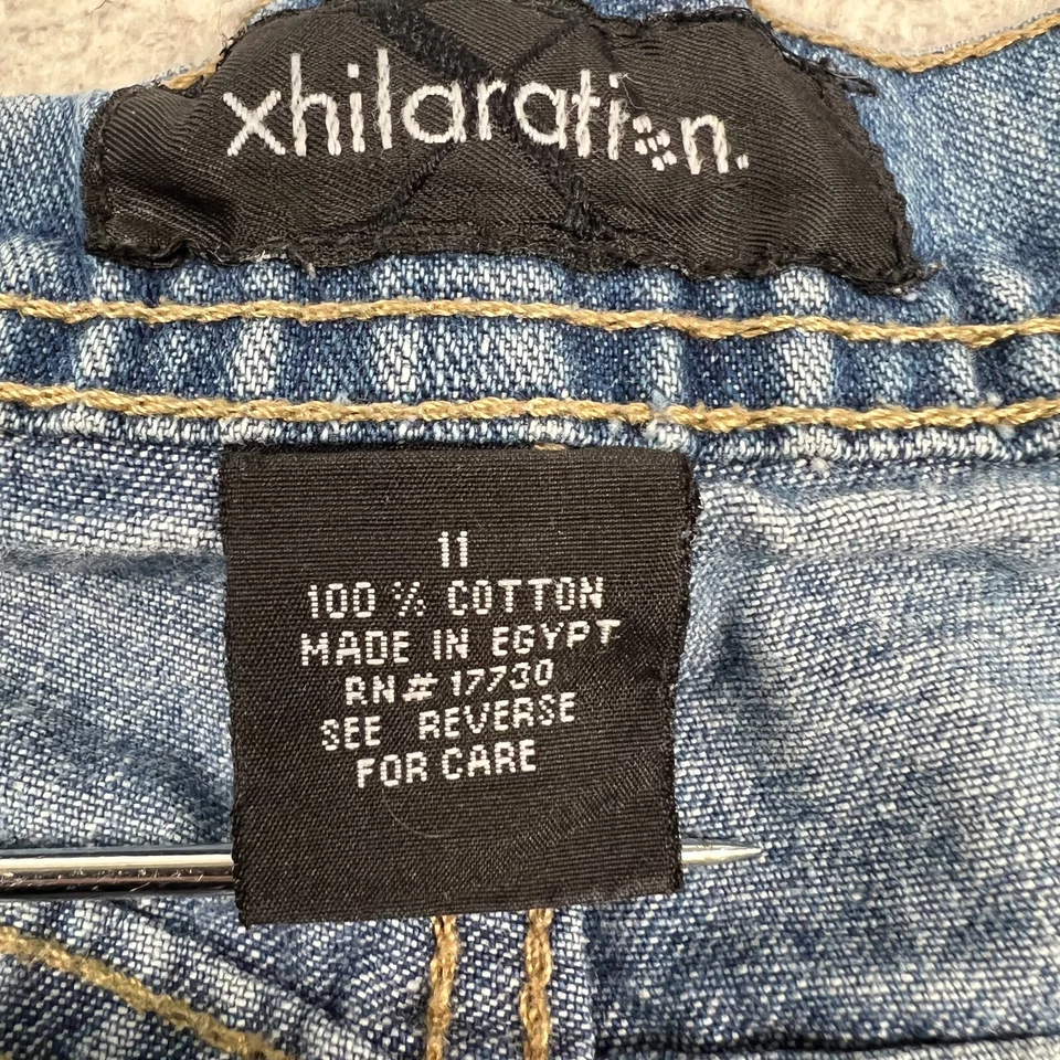 Jeans feminino Xhilaration 11 bootcut cintura alta jeans azul vintage Y2K algodão desbotado - Imagem 3 de 4