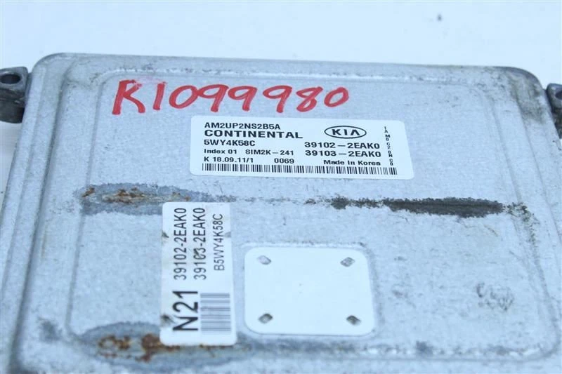 Computadora ECU ECM KIA SOUL 2013 13 391022EAK0 391032EAK0 1099980 Foto 2 de 4