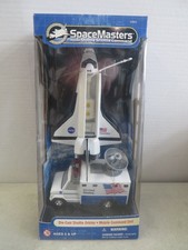 CIB 1999 Space Voyagers Die Cast Complex 39 1981-Present NASA Discovery Shuttle