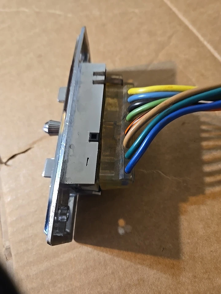 Interruptor de asiento eléctrico Monte Carlo SS 1983-88 con arnés 20547499 Cutlass Regal G.N. Foto 3 de 4