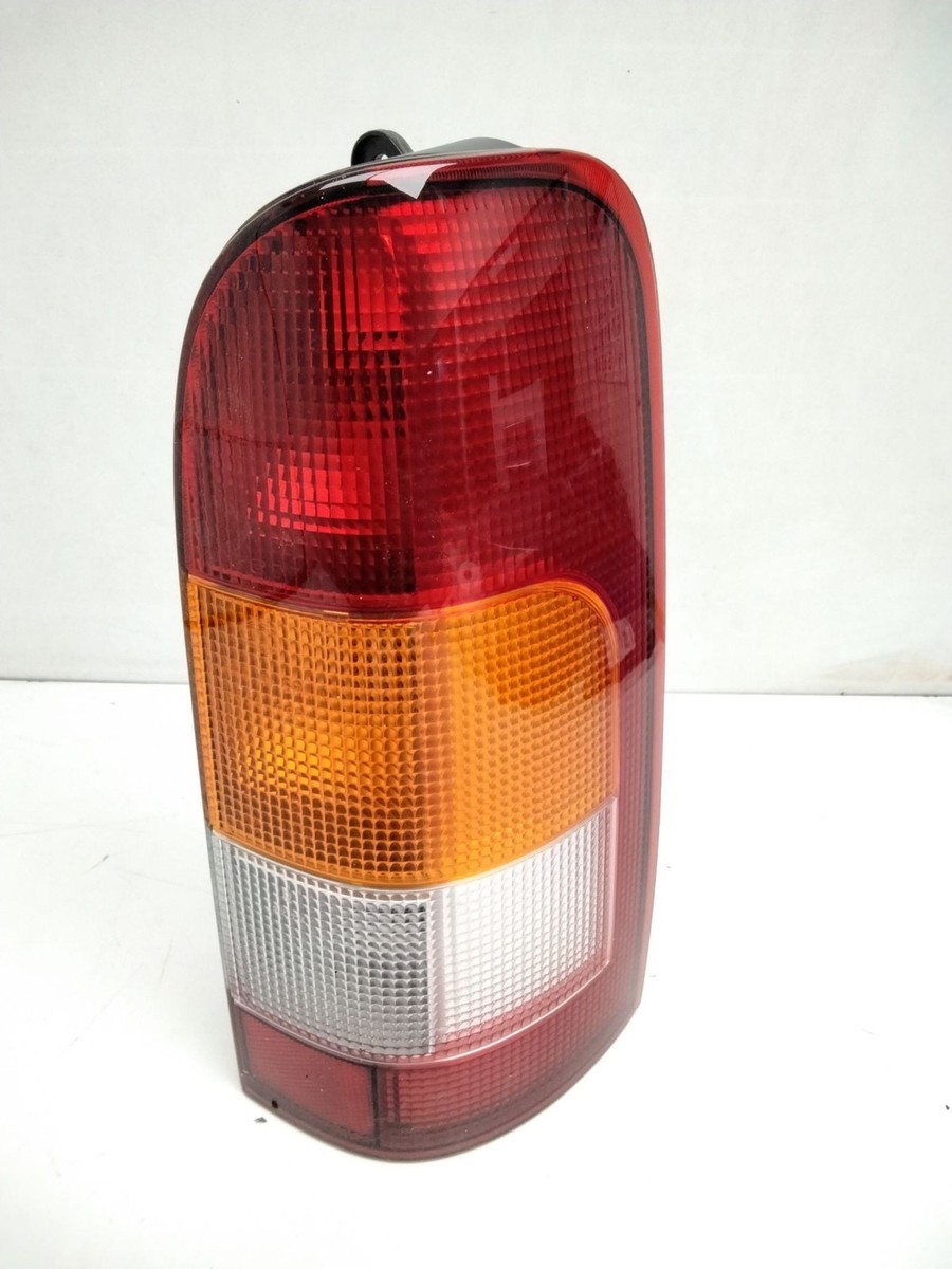 265507C000 HECKLEUCHTE RECHTS / 962430-12 / 2710328 FÜR NISSAN