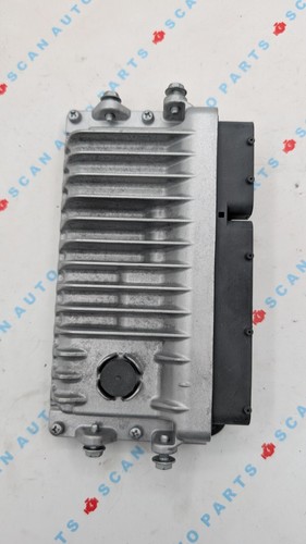 Used 2015 Toyota Camry DENSO 89661-06T90 ECU TN275600-2300 - Picture 3 of 4