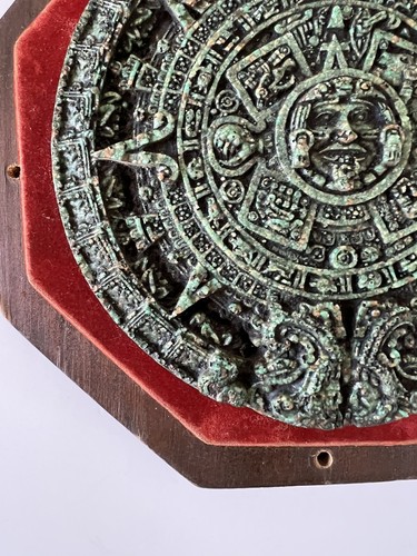 Mayan Aztec Sun Calendar Mexican Wall Hanging Crushed Malachite - Picture 7 of 16