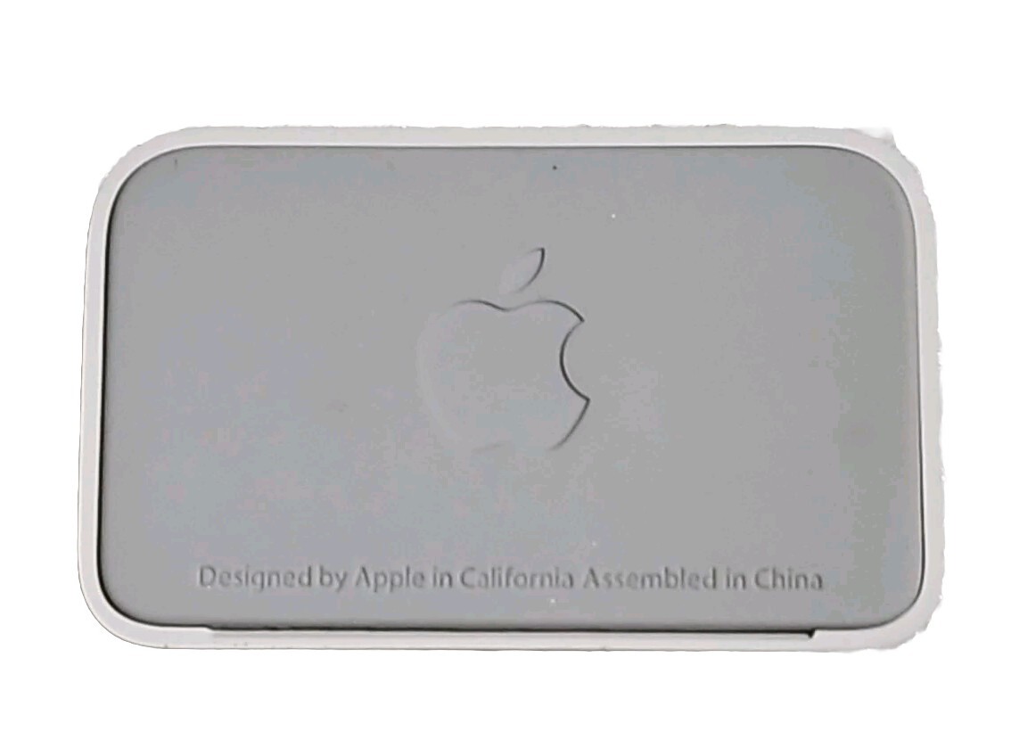 Apple - 小雨 Genuine Apple iPhone 3G / 3GS White Dock Sync & Charging Cradle