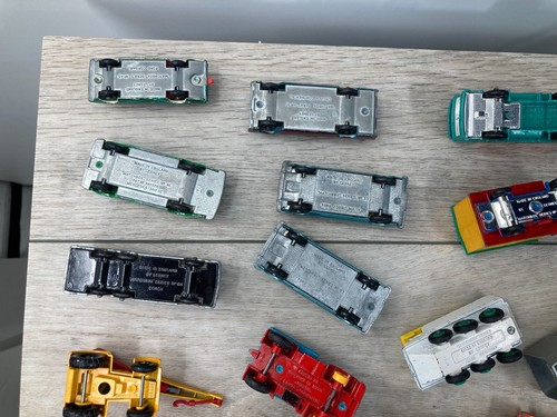 Vintage Matchbox Deluxe Collectors Case 38 Diecast Car Lot Ferrari Berlinetta - Picture 18 of 24