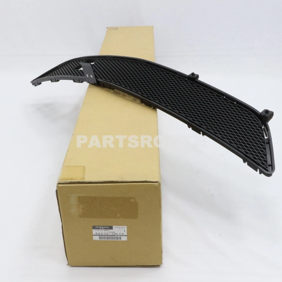 Panel de acabado de rejilla de parachoques inferior delantero genuino Infiniti G37 2010-15 Q60 14-15 Foto 3 de 4