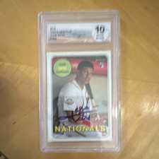 2018 Topps Heritage High Number Juan Soto Autographed #502 Nationals