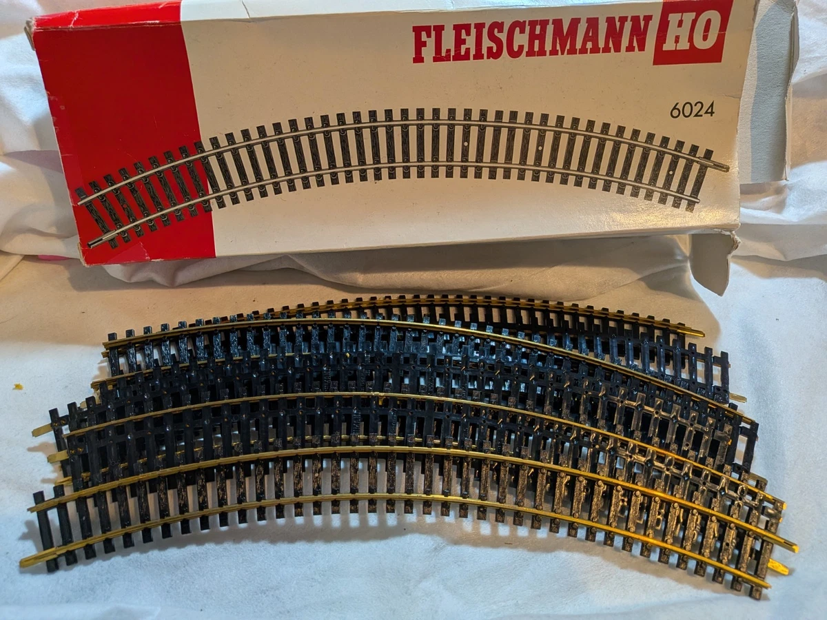 Fleischmann N - Rails - Voie ferrée avec voie de