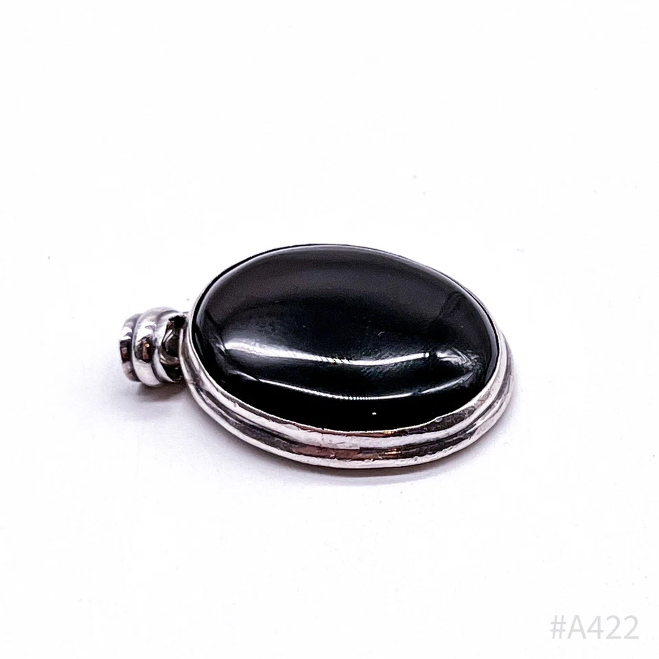 Pendente In Onice Vintage Con Montatura In Argento 925, Onice Nero - Immagine 2 di 4