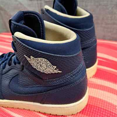 Nike Air Jordan 1 Retro High Nouveau Navy Snake Blue Size 9 Men