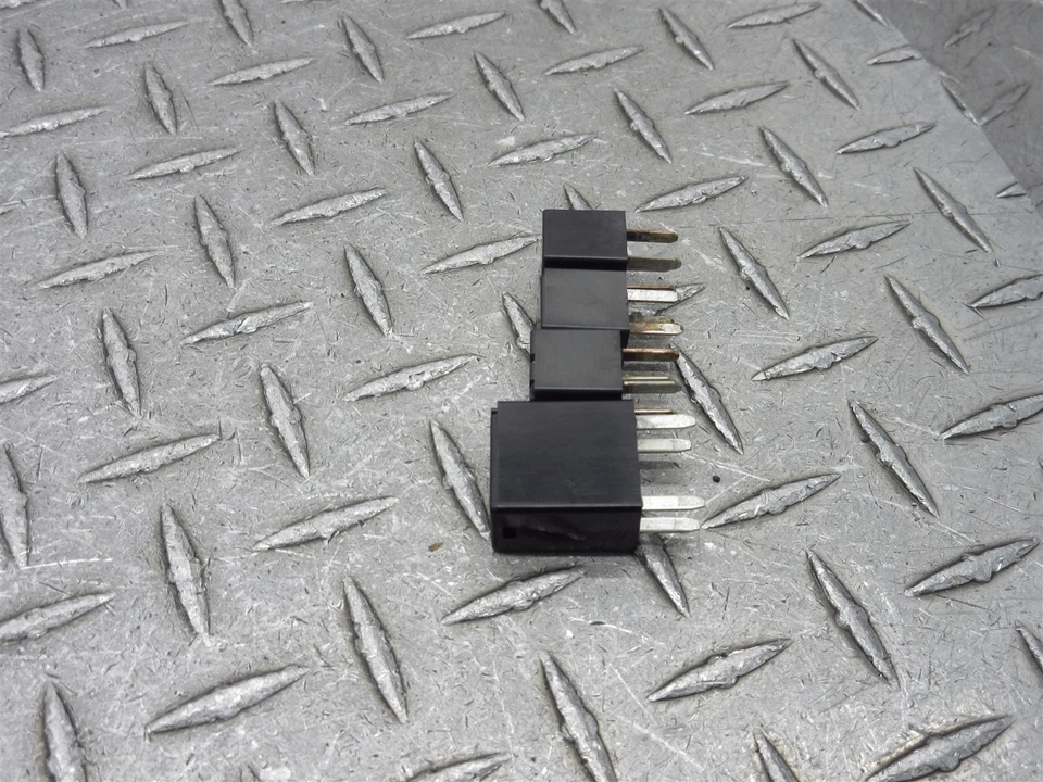 Harley Electra Glide Limited 2012 FLHTK surtido relé eléctrico fusible lote mixto Foto 4 de 4