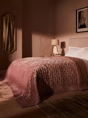 John Lewis Boutique Hotel Velvet Stitch Throw L260 x W250cm - Rosa A